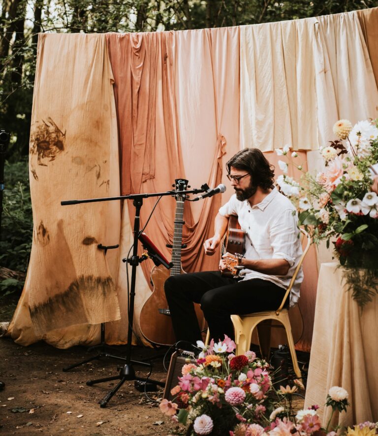 Thomas J Wilman acoustic - The Indie Folk Wedding Singer performing at wedding