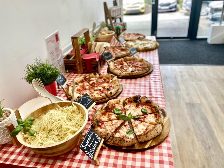 DAGIPIZZA - Neapolitan pizza for events in Manchester